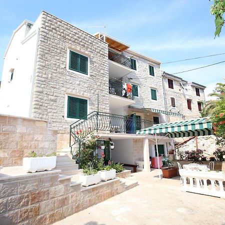 Apartment Bol 13413F Екстер'єр фото